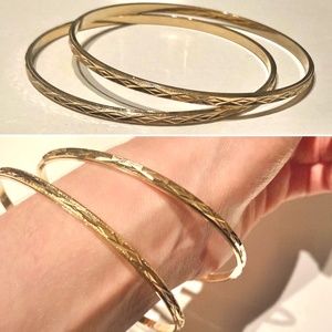 Textured Gold Toned Bangle Duo